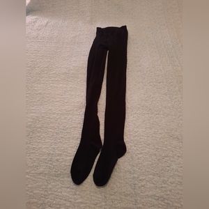 Size D tights in black